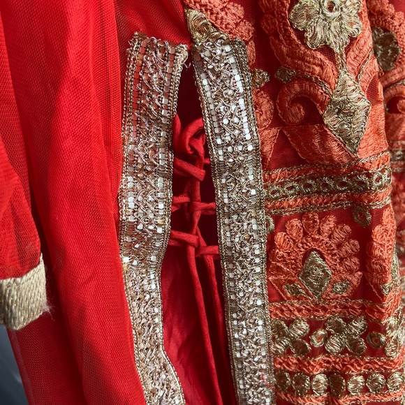 Red orange Indian Pakistani Punjabi suit - Picture 4 of 4